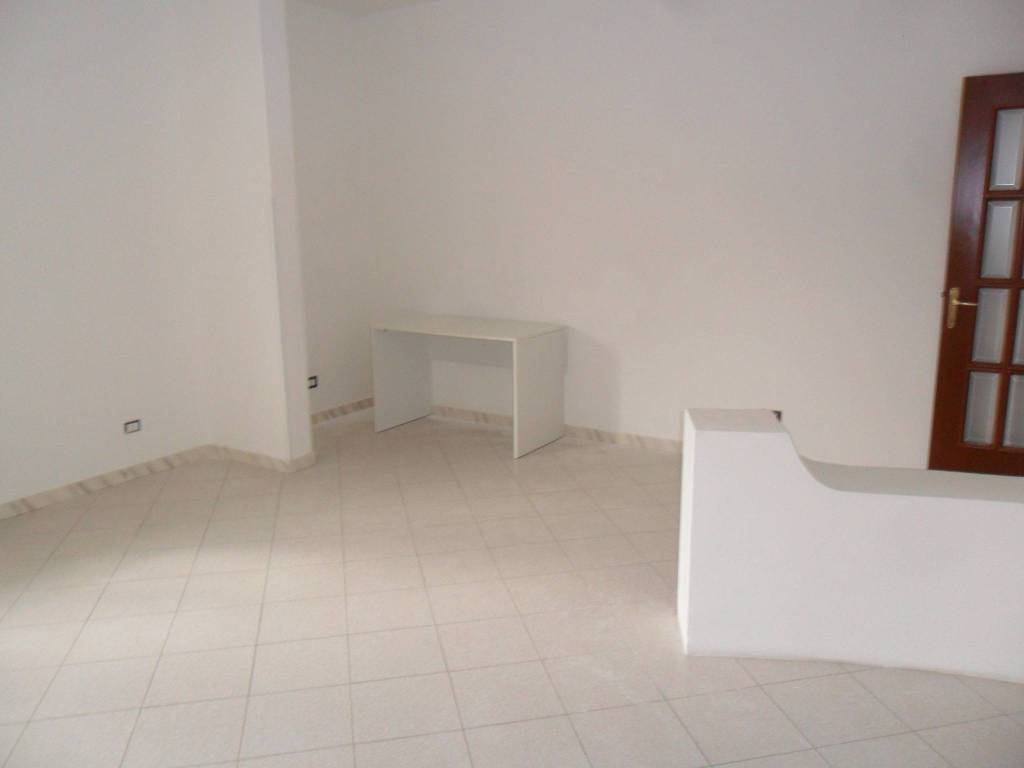 Appartamento a Formia in Via Filippo Sciarra - Foto 4