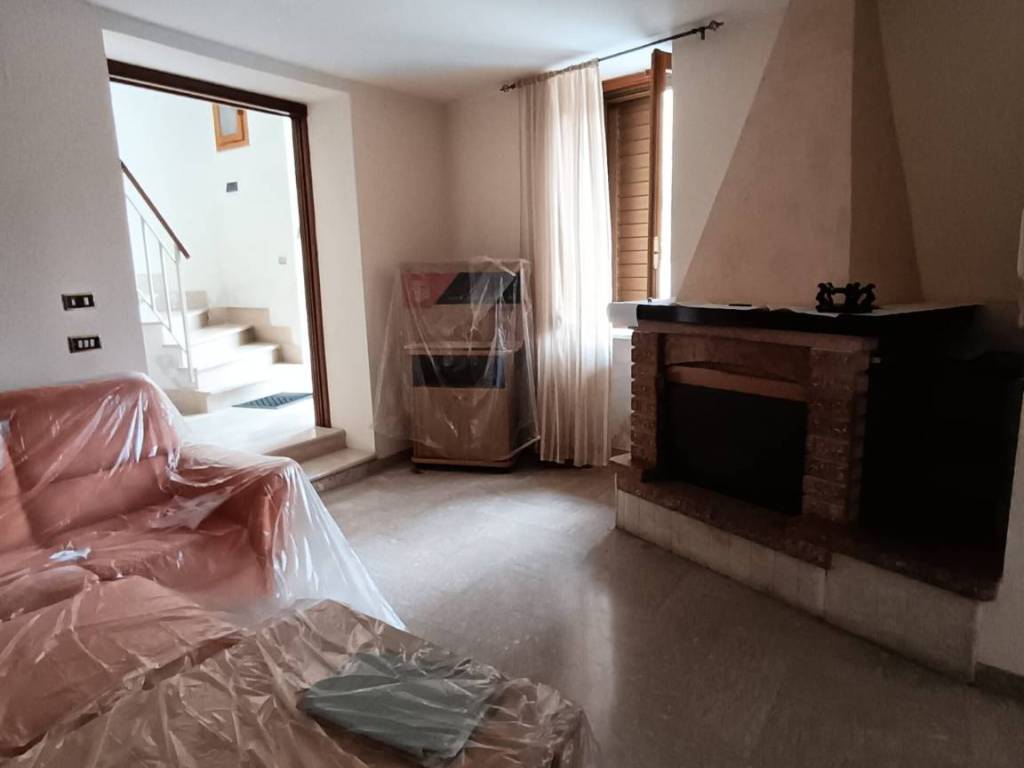 Casa indipendente a Moiano in Via Torre - Foto 2