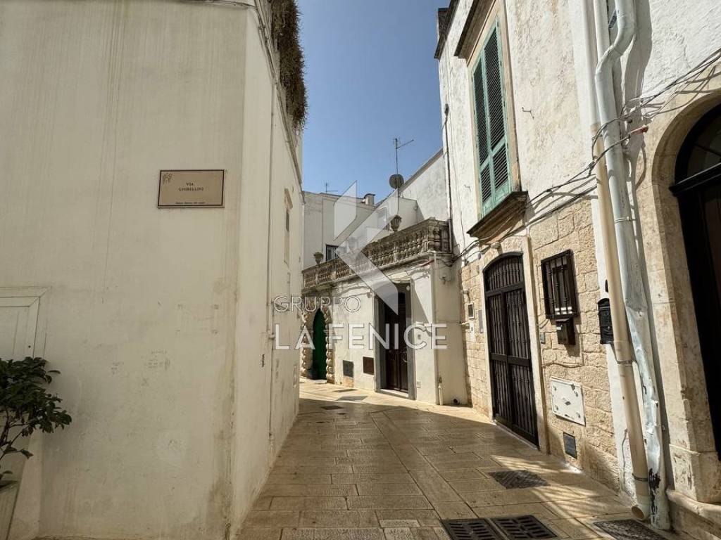 Appartamento a Martina franca in Via Agesilao Milano - Foto 5