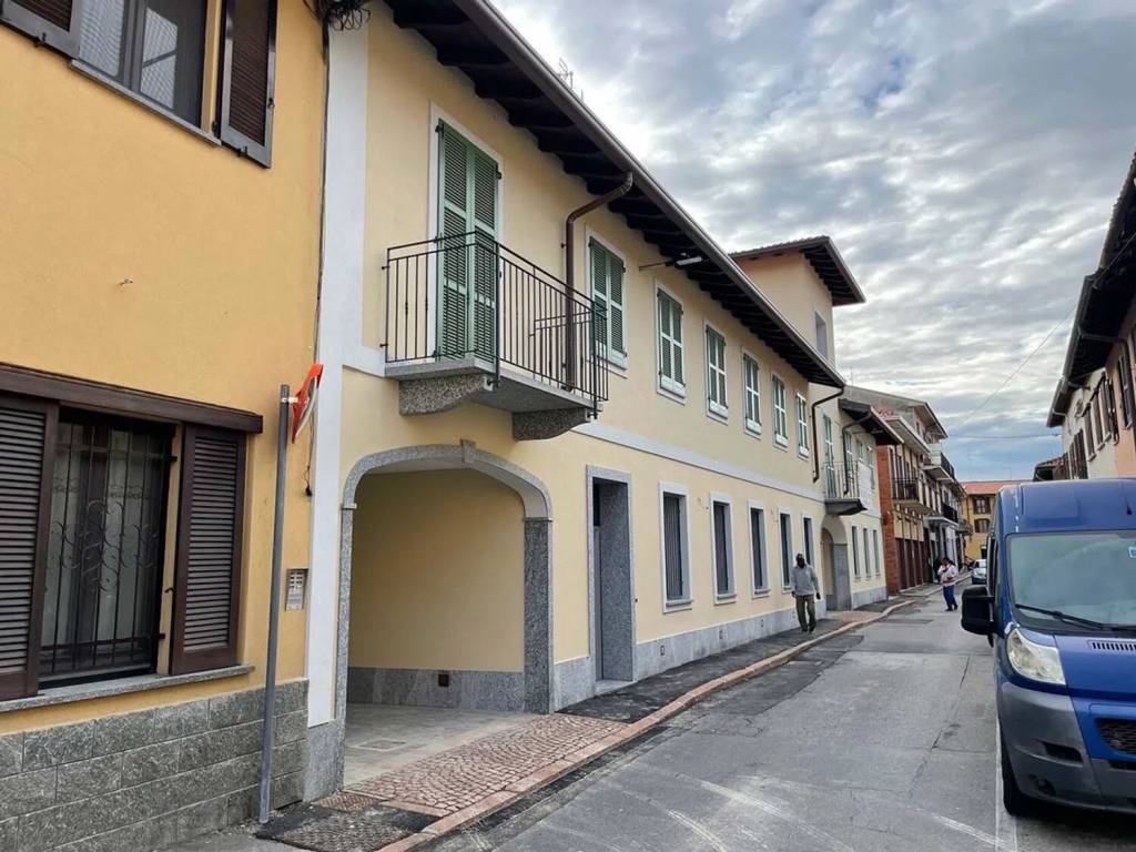 Appartamento a Lonate pozzolo in Via Matteotti, 7 - Foto 2