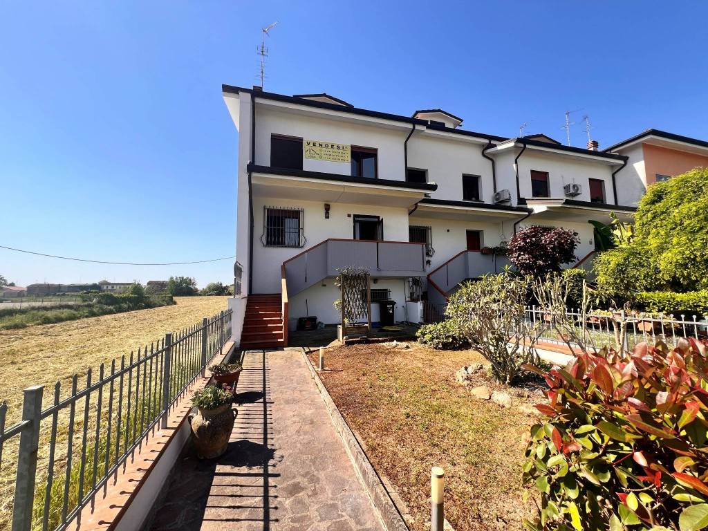 Villetta a schiera a Bondeno in Via Gorizia, 32 - Foto 4