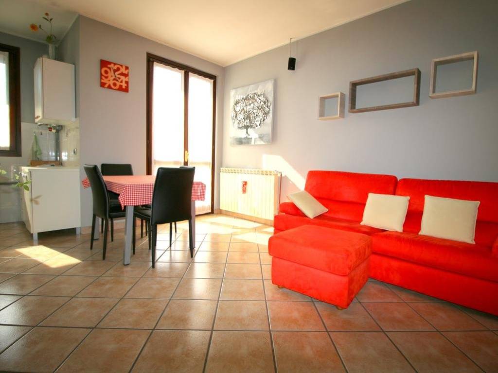 Appartamento a Caronno pertusella in Via dante, 8 - Foto 3