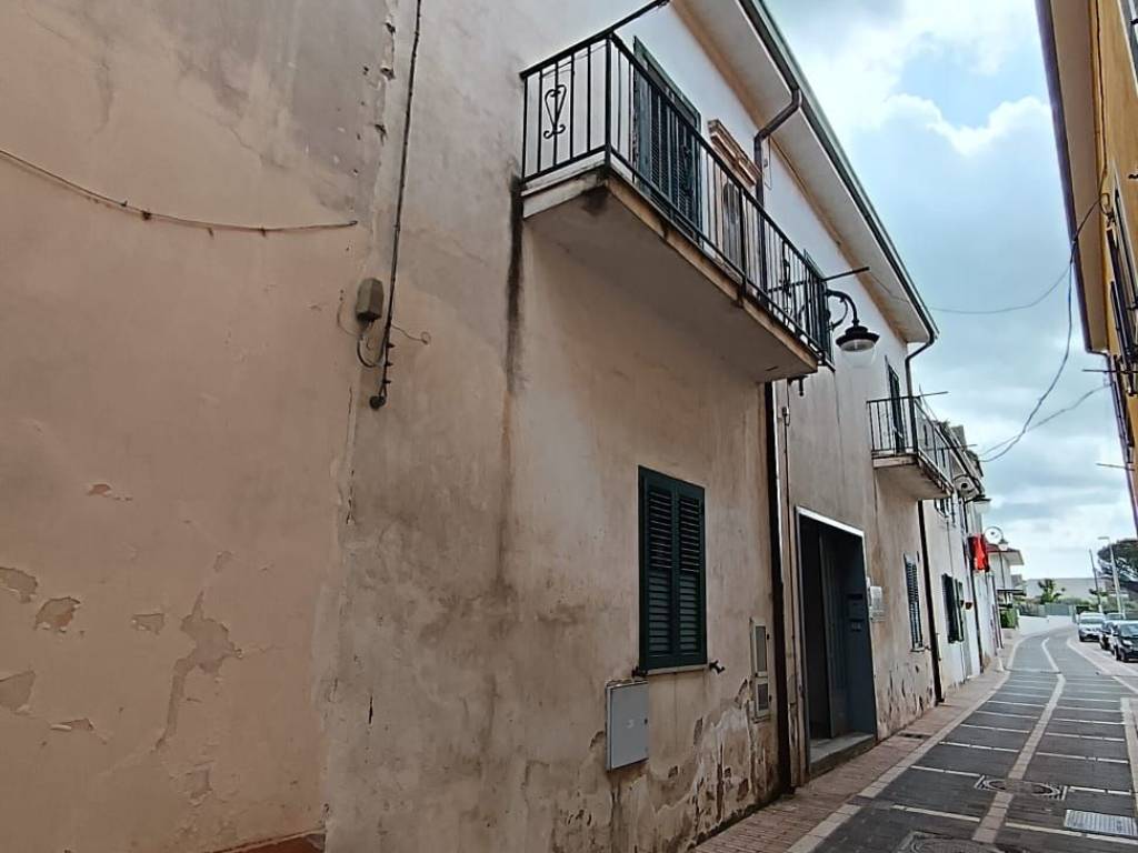 Casa indipendente a Bucciano in Via Ciambrielli - Foto 2