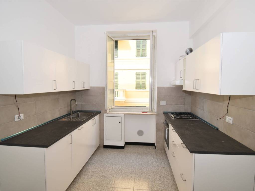 Appartamento a Genova in Via Trento, 12 - Foto 2