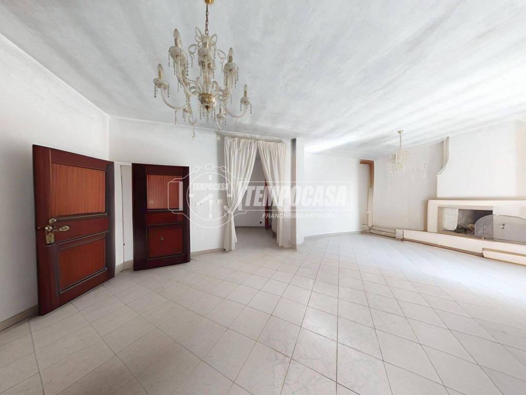 Villa a Lecce in Via Oglio 2 - Foto 2