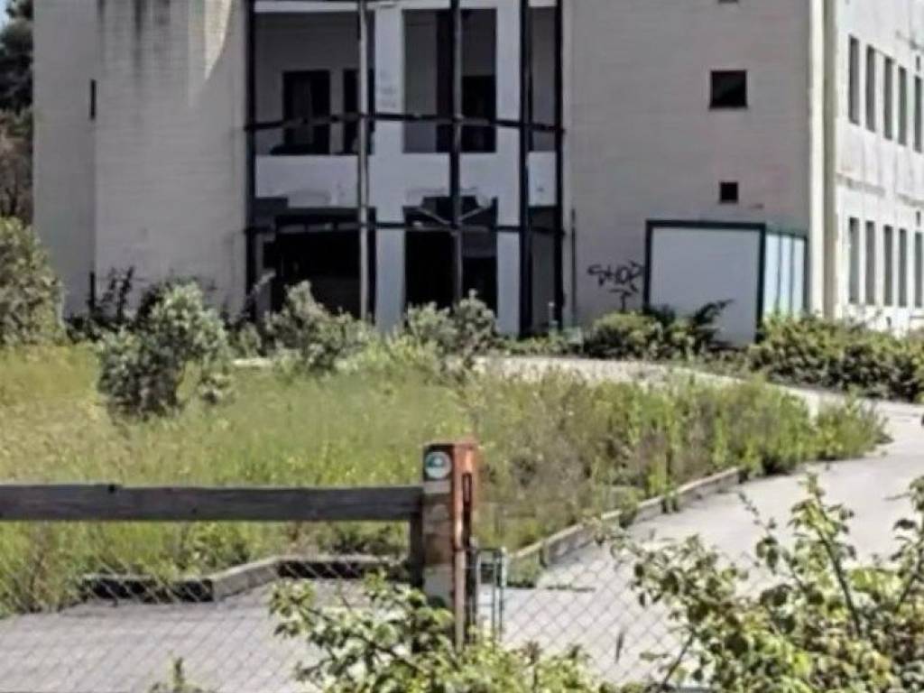 Palazzo / stabile a Aprilia in Via dei Giardini, 43 - Foto 2