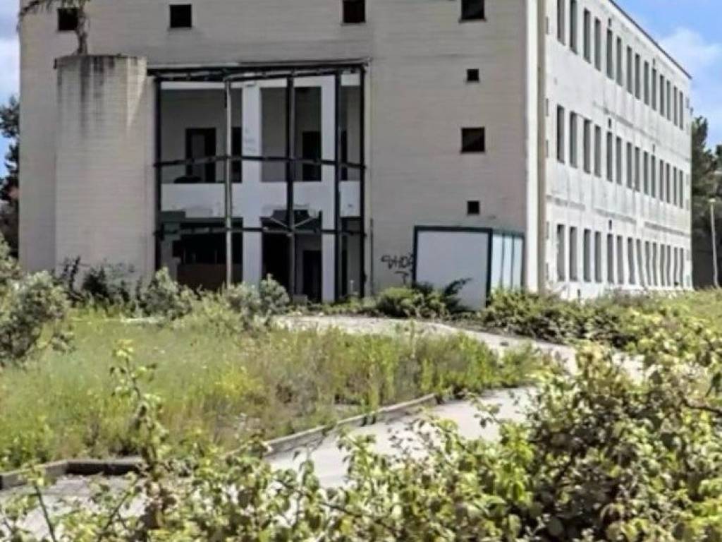 Palazzo / stabile a Aprilia in Via dei Giardini, 43 - Foto 4