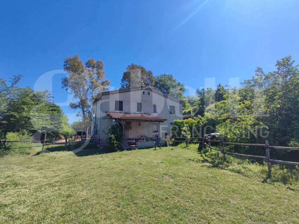 Rustico / casale a Sessa aurunca in Via Cupa Sessa - Foto 3