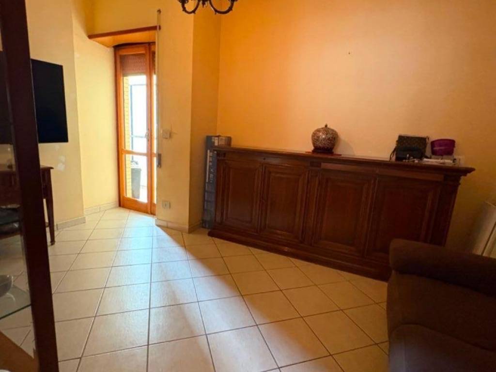 Appartamento a Fondi in Via Madonna delle Grazie - Foto 5