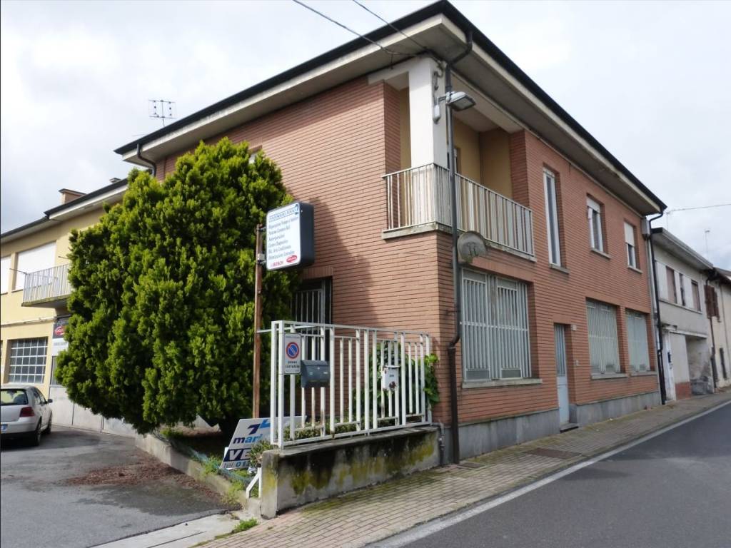 Casa indipendente a Fossano in Via Macallè - Foto 5