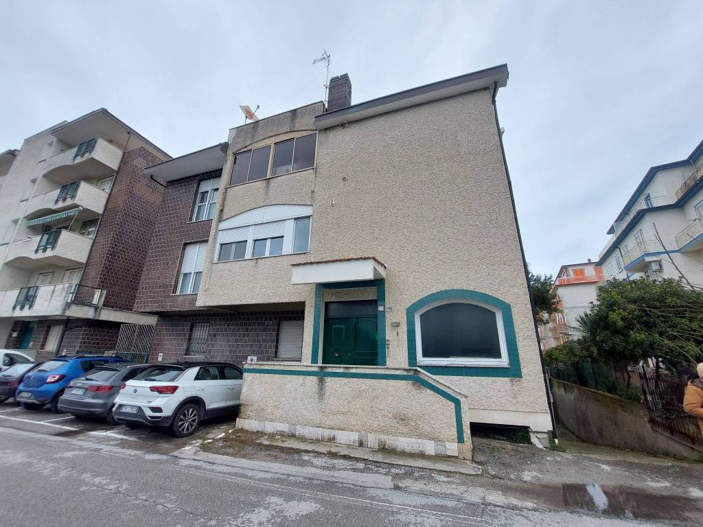 Appartamento a Porto recanati in Viale della Repubblica, 13 - Foto 5
