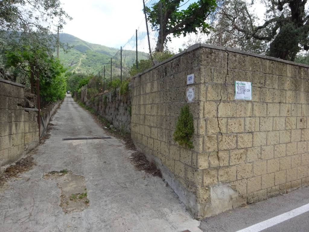 Terreno a Sarno in Via San Vito, 149 - Foto 2