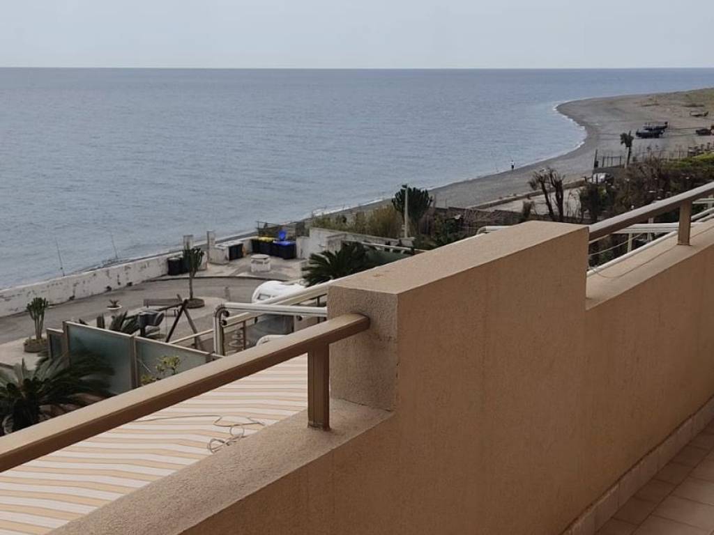 Appartamento a Messina in Via Nazionale - Foto 4
