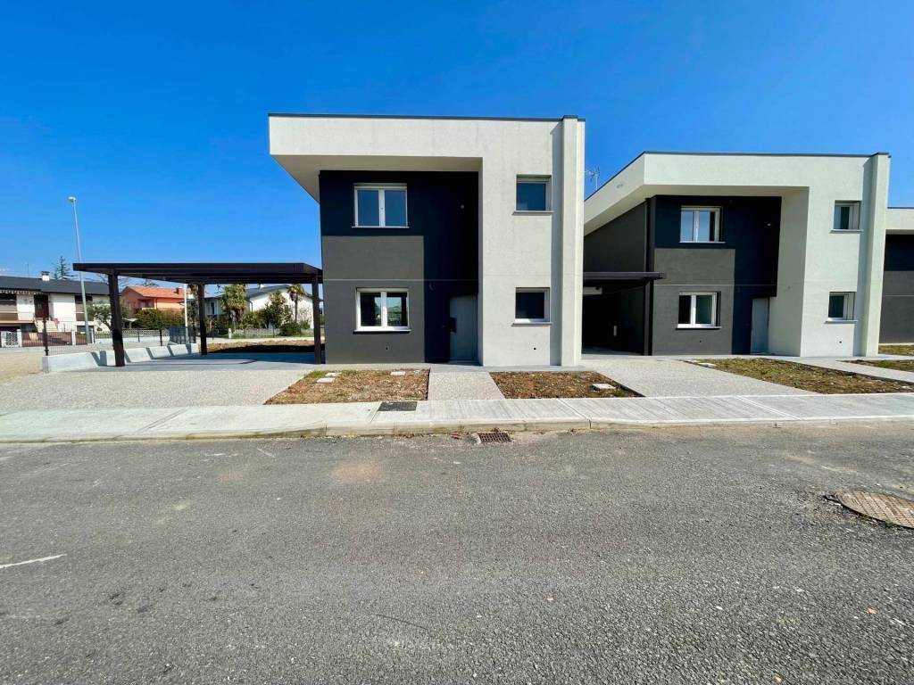 Villa a Mortegliano in Via p.a del Toso, 5 - Foto 2