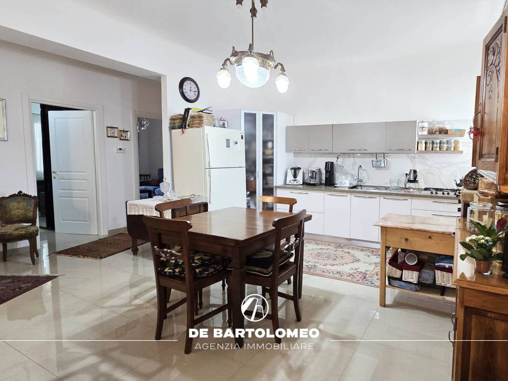 Appartamento a Taranto in Via Cagliari - Foto 2