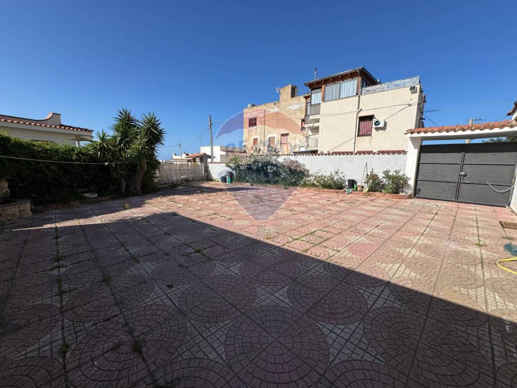 Villa a Cinisi in Via Rocco Chinnici - Foto 3