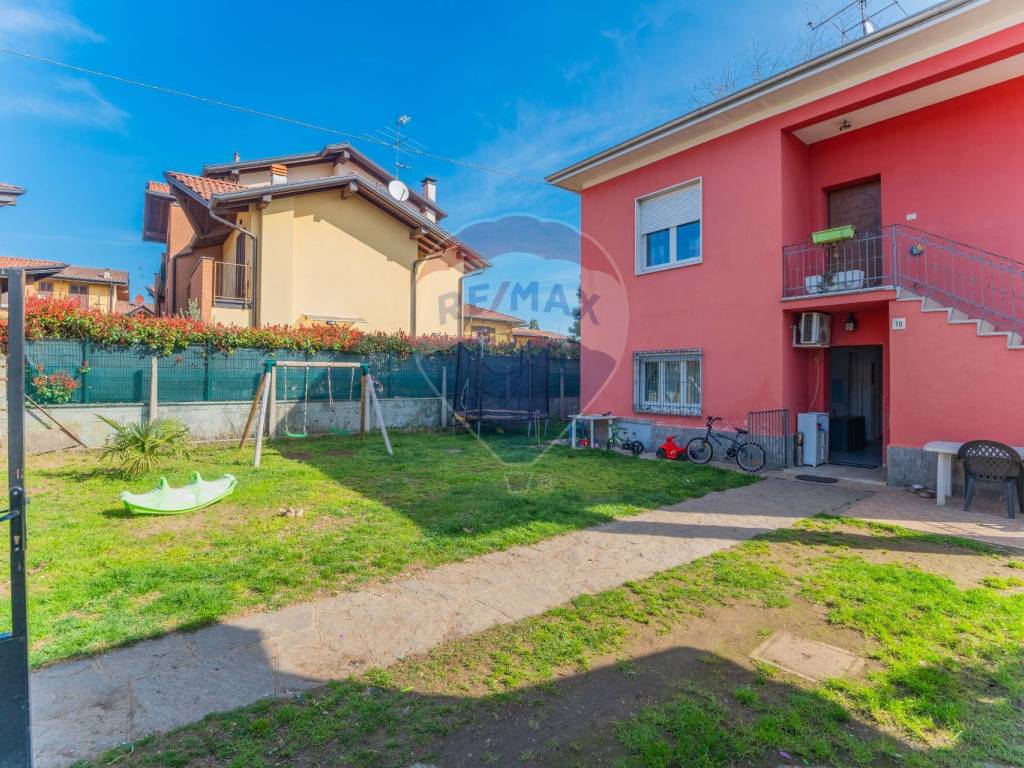 Appartamento a Fagnano olona in via Donizetti, 10 - Foto 2