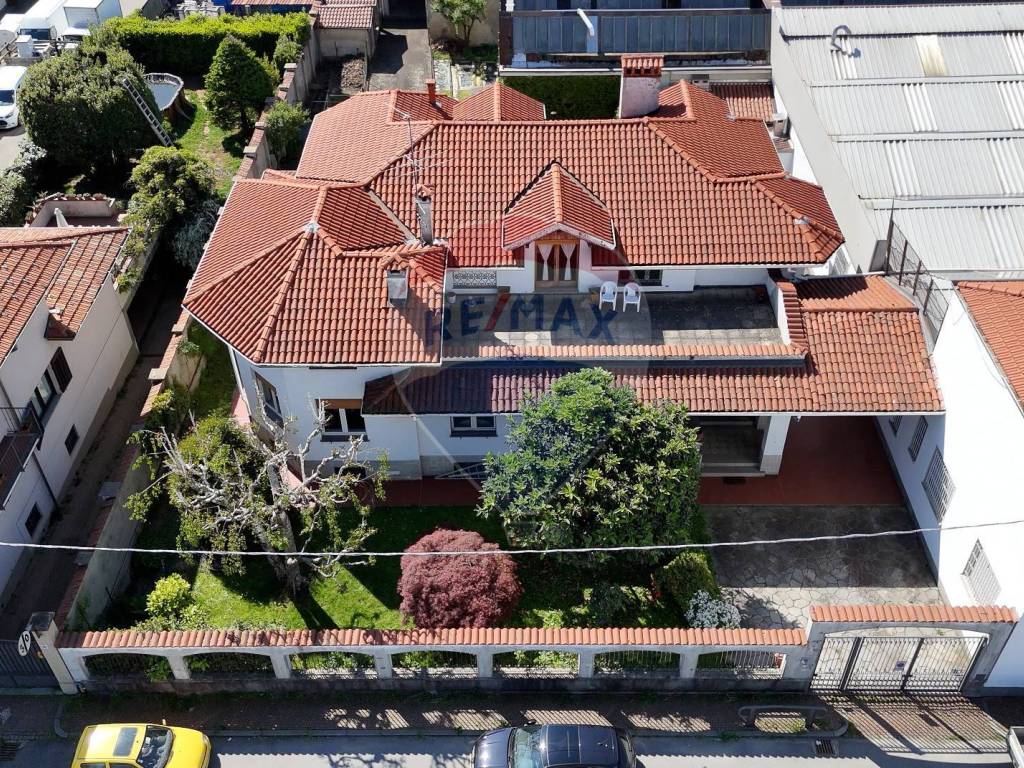 Casa indipendente a Biella in via Vercellone, 9 - Foto 2
