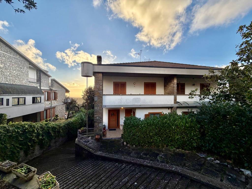Villa a Massa marittima in Via Ildebrando Pizzetti - Foto 3
