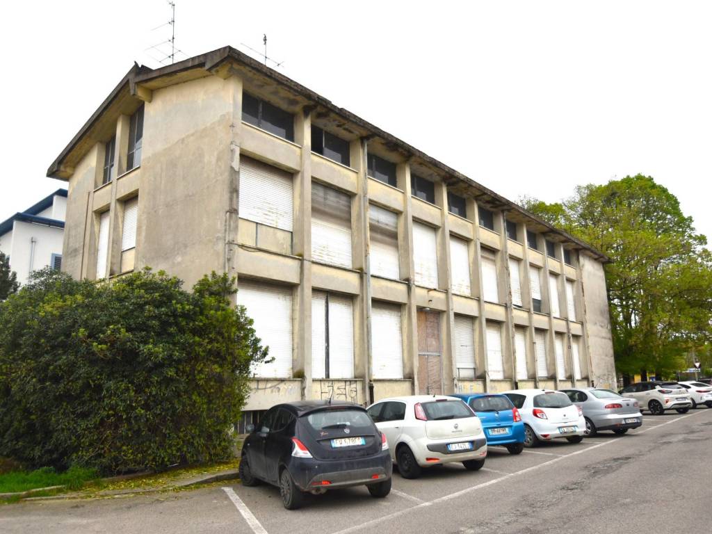 Palazzo / stabile a Vercelli in Corso Magenta - Foto 2