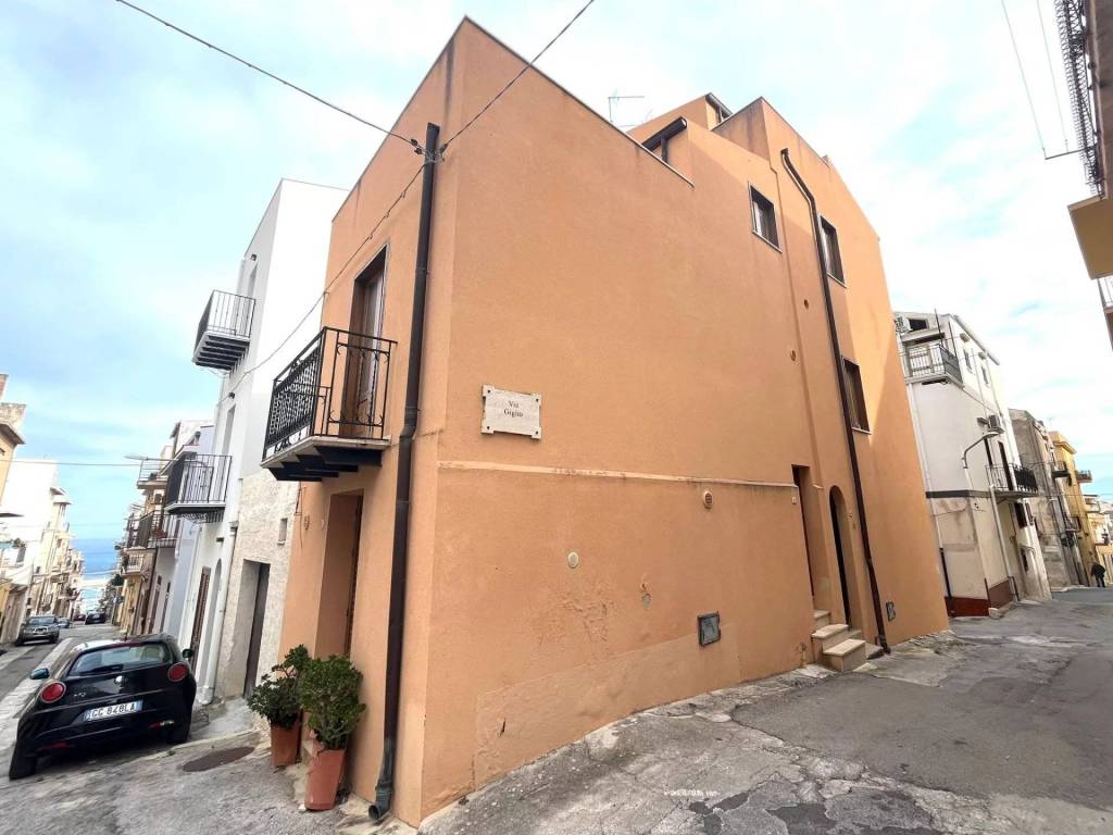 Casa indipendente a Castellammare del golfo in Via Cascio, 90 - Foto 3