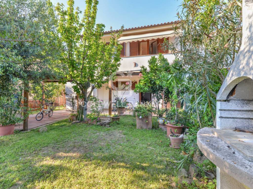 Casa indipendente a Portoferraio in Via della Valle, 9 - Foto 3