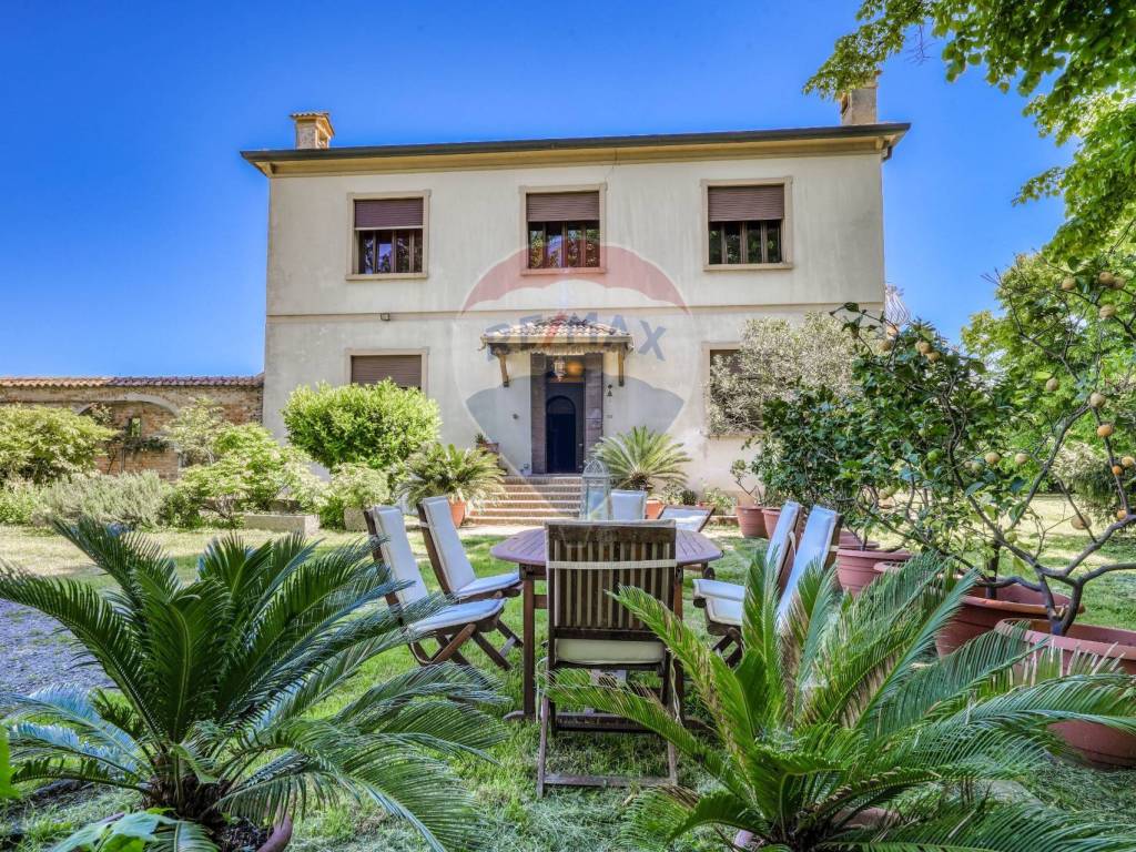 Villa a Guarda veneta in Via XXV Aprile, 555 - Foto 2