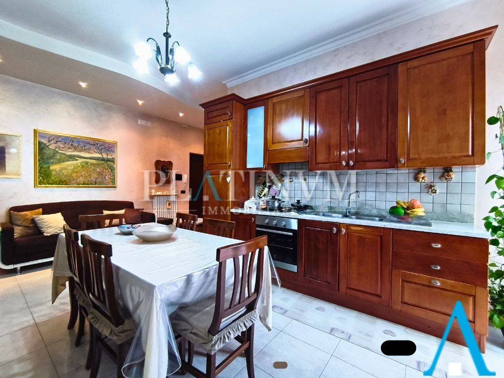 Appartamento a San giovanni rotondo in Via Saverio Altamura, 7 - Foto 4