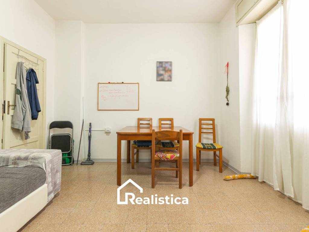 Appartamento a Carbonia in Via Brigata Sassari - Foto 5