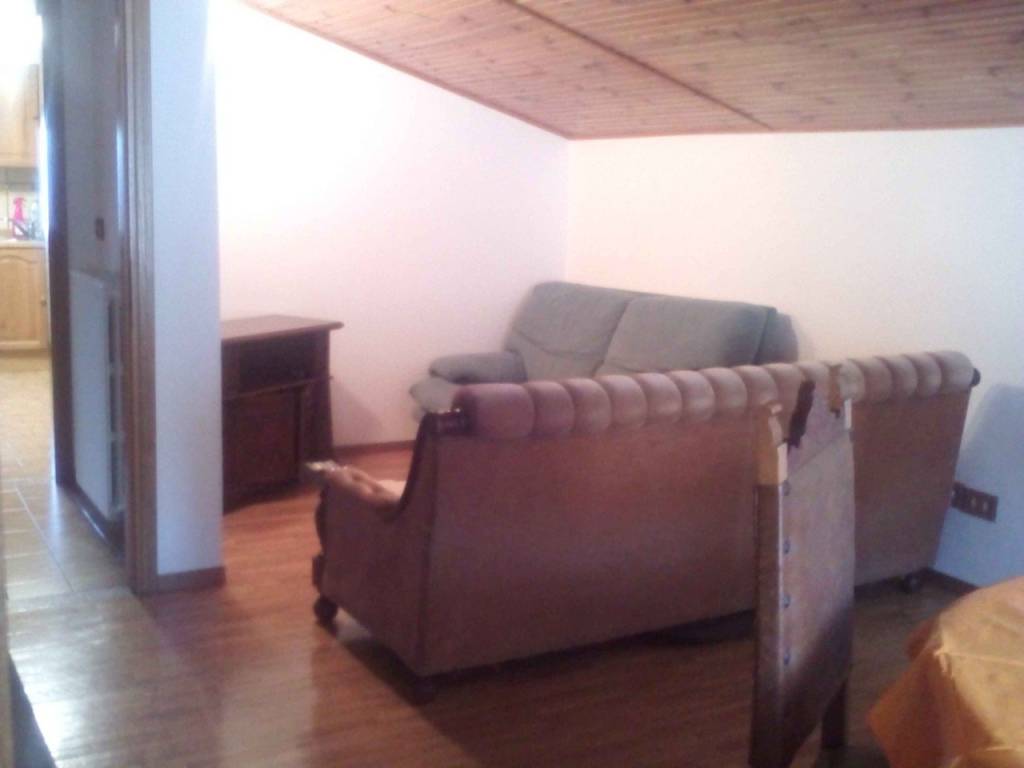 Villa a Castelnovo ne' monti in Via Casale - Foto 4