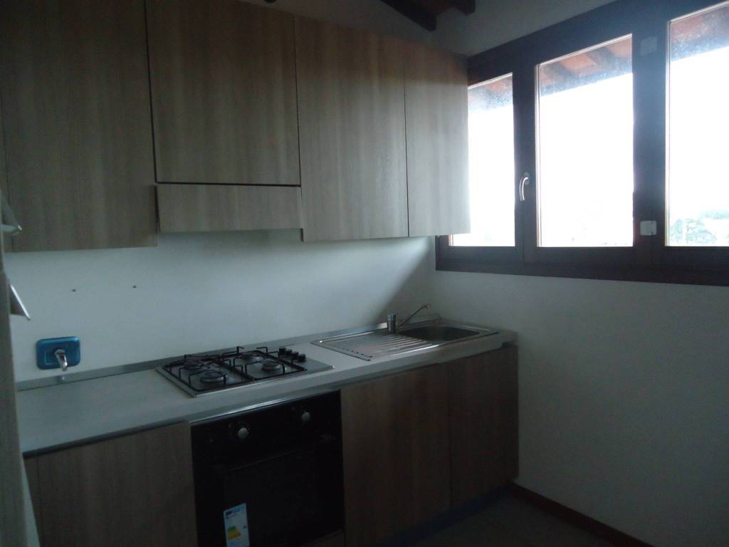 Appartamento a Pontedera in Via Fornace Braccini - Foto 3