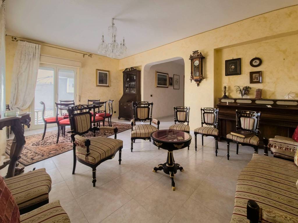 Appartamento a Reggio calabria in Via Spirito Santo - Foto 4