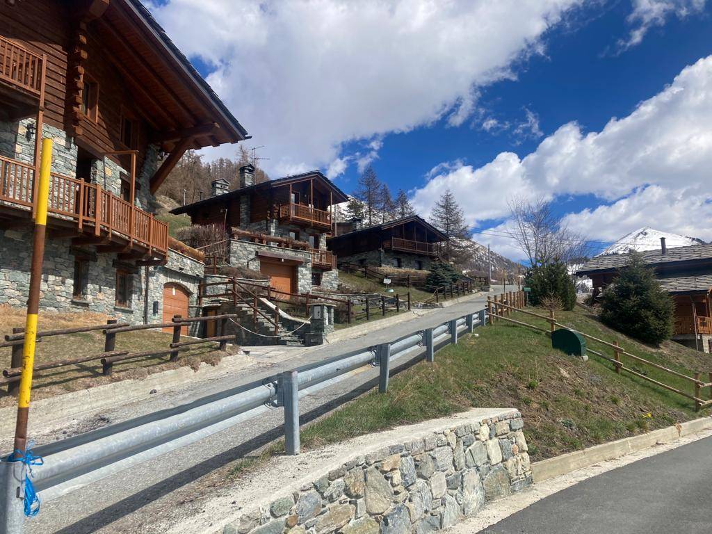 Terreno a Brusson in Hameau Estoul - Foto 4