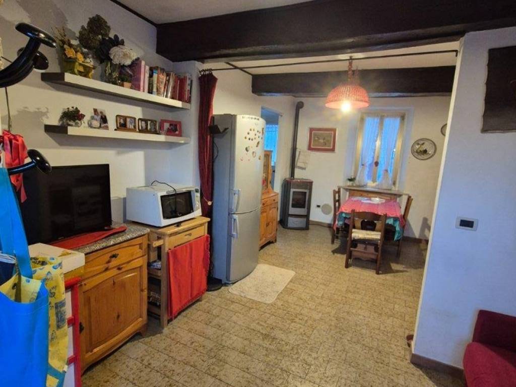 Casa indipendente a Corte de' cortesi con cignone in Via Giacomo Matteotti, 19 - Foto 3