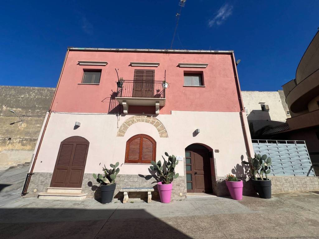 Casa indipendente a Castellammare del golfo in Via Trinità, 32 - Foto 2