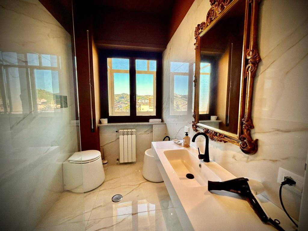 Appartamento a Catanzaro in Viale Emilia, 6 - Foto 4