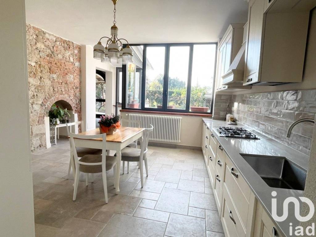 Villa a San giuliano terme in Via BONAVENTURA CAVALIERI, 31 - Foto 5