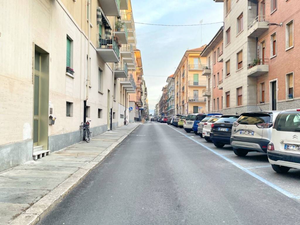 Appartamento a Cuneo in Via Giovanni Schiaparelli, 38 - Foto 4