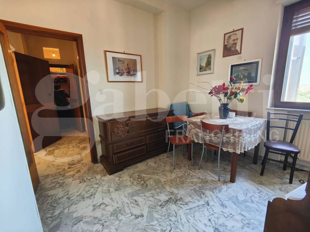 Appartamento a Catanzaro in VIA FRANCESCO ACRI, 88 - Foto 3