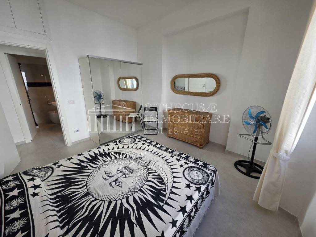 Appartamento a Ischia in via F.D'Avalos, 46 - Foto 2