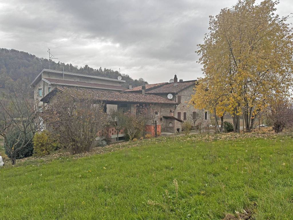 Rustico / casale a Gropparello in Località Veggiola - Foto 2