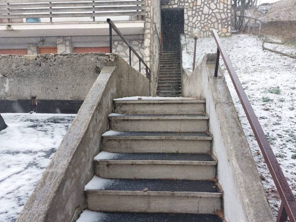 Appartamento a Rocca di cambio in Via Giuseppe Garibaldi, 8 - Foto 2