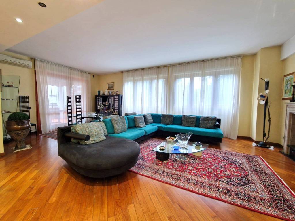 Appartamento a Arese in Via Marmolada, 5 - Foto 2