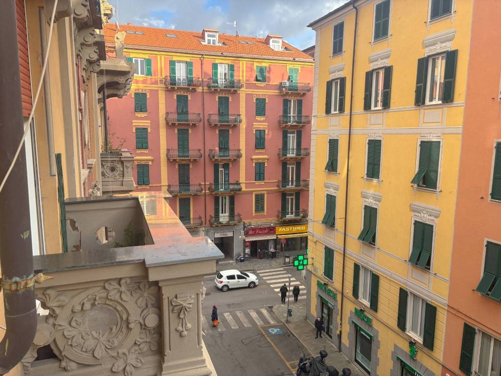 Appartamento a Savona in Via Paolo Boselli - Foto 2