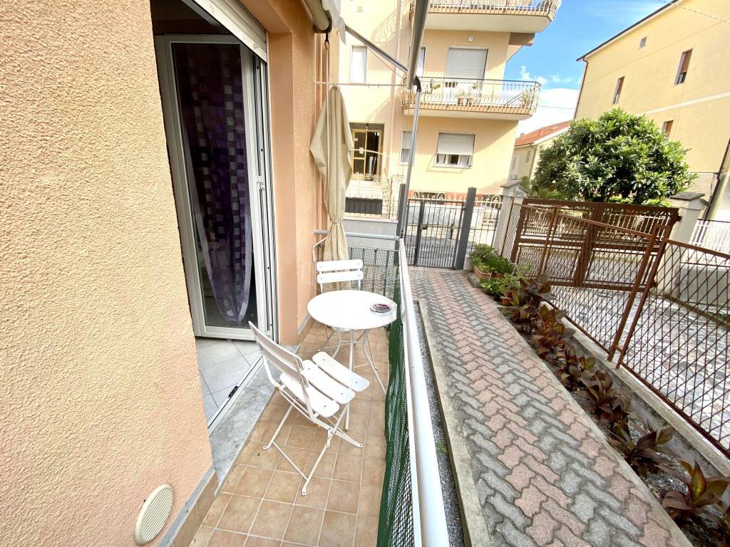 Appartamento a Loano in Via Dante Alighieri, 40 - Foto 5