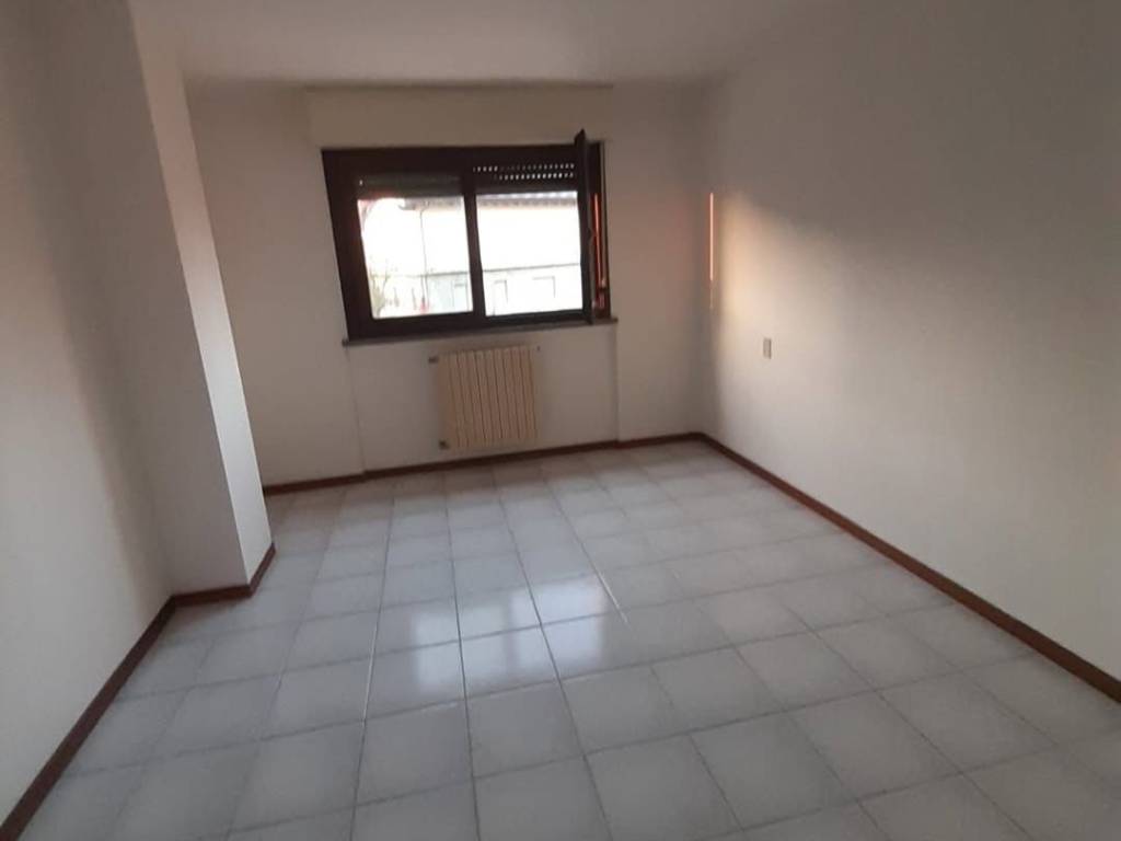 Appartamento a Busto garolfo in Via Arconate, 49 - Foto 3