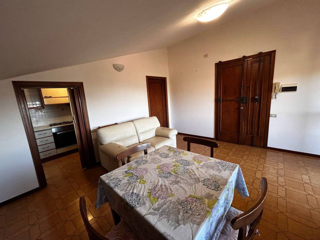 Appartamento a Perugia in Via Giovanni Ambrosi - Foto 3