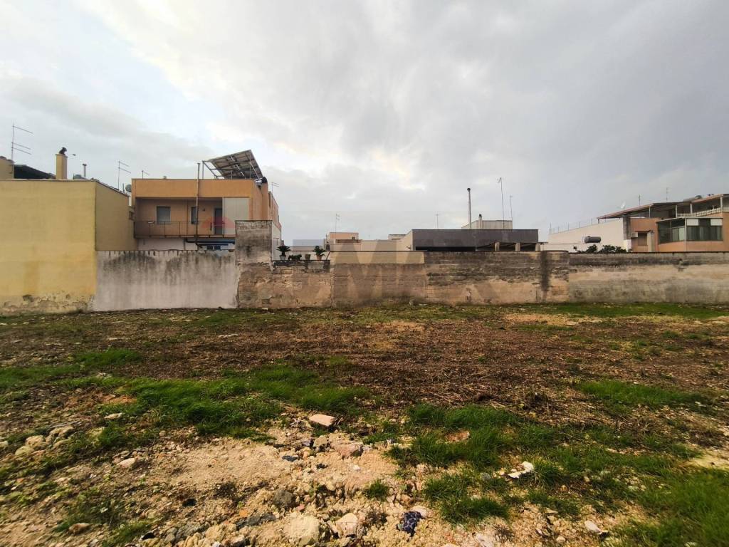Terreno a San vito dei normanni in Via Antonio Lapresa - Foto 5