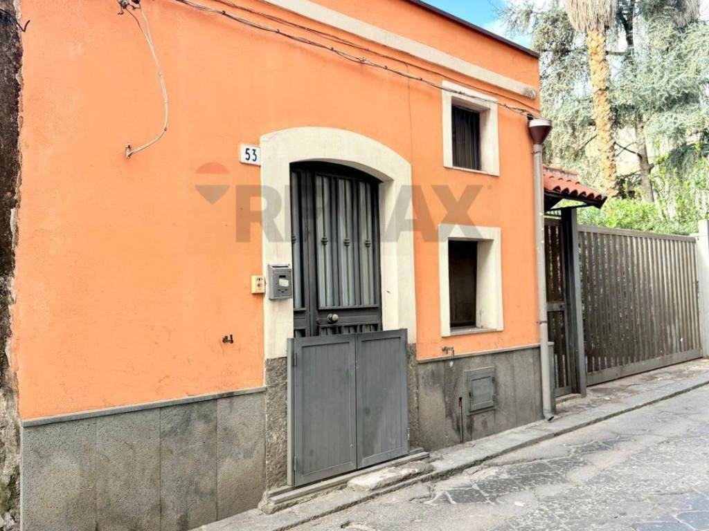 Casa indipendente a Catania in Via Anastasio, 53 - Foto 2