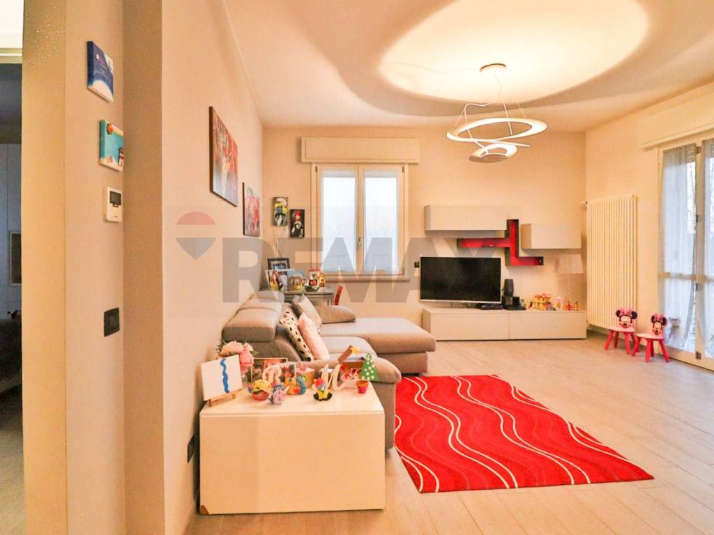 Appartamento a Collecchio in VIA NICOLO' PAGANINI, 10 - Foto 2